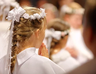 Miniatura: Ksiądz chce „skasowania” pierwszej...