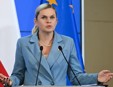 Miniatura: Kolejny krok ku rewolucji w szkołach,...