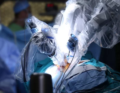 Miniatura: Już tysiąc operacji z udziałem robota w...