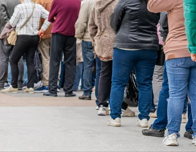 Miniatura: Sklepy zmieniają godziny otwarcia przed...