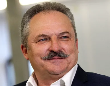 Miniatura: Poseł radzi przed sylwestrem: Pijcie tak,...