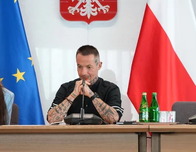 Miniatura: Echa publikacji „Wprost”. Poseł KO zawieszony