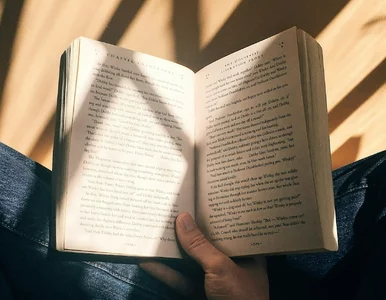 Miniatura: Tak czytanie wpływa na mózg. Przełomowe...