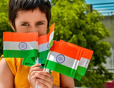 Miniatura: Hindusi w kolejce po polskie emerytury,...