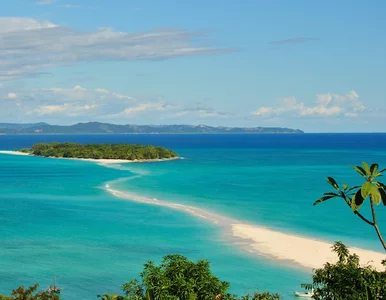 Miniatura: Nie Zanzibar i nie Seszele. Tę afrykańską...