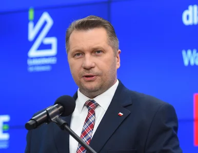 Miniatura: Czarnek składa uchwałę w Sejmie. „Dla...